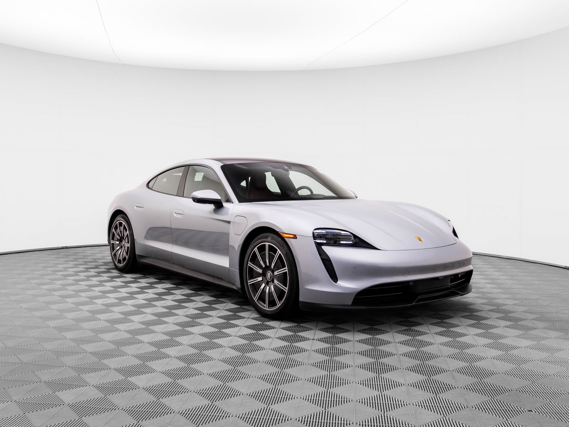 Used 2021 Porsche Taycan  with VIN WP0AA2Y12MSA13405 for sale in Barrington, IL