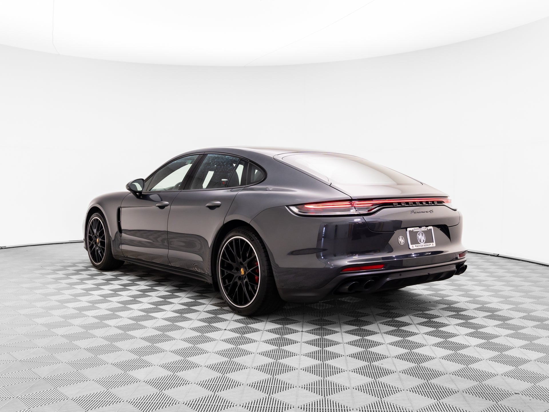 2022 Porsche Panamera 4S